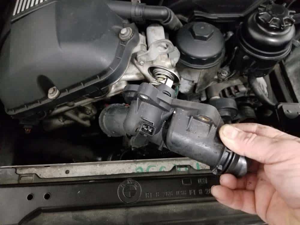 See B0587 in engine